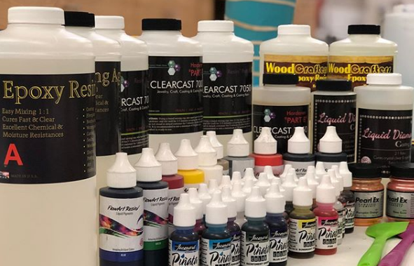 How do I store epoxy resin?